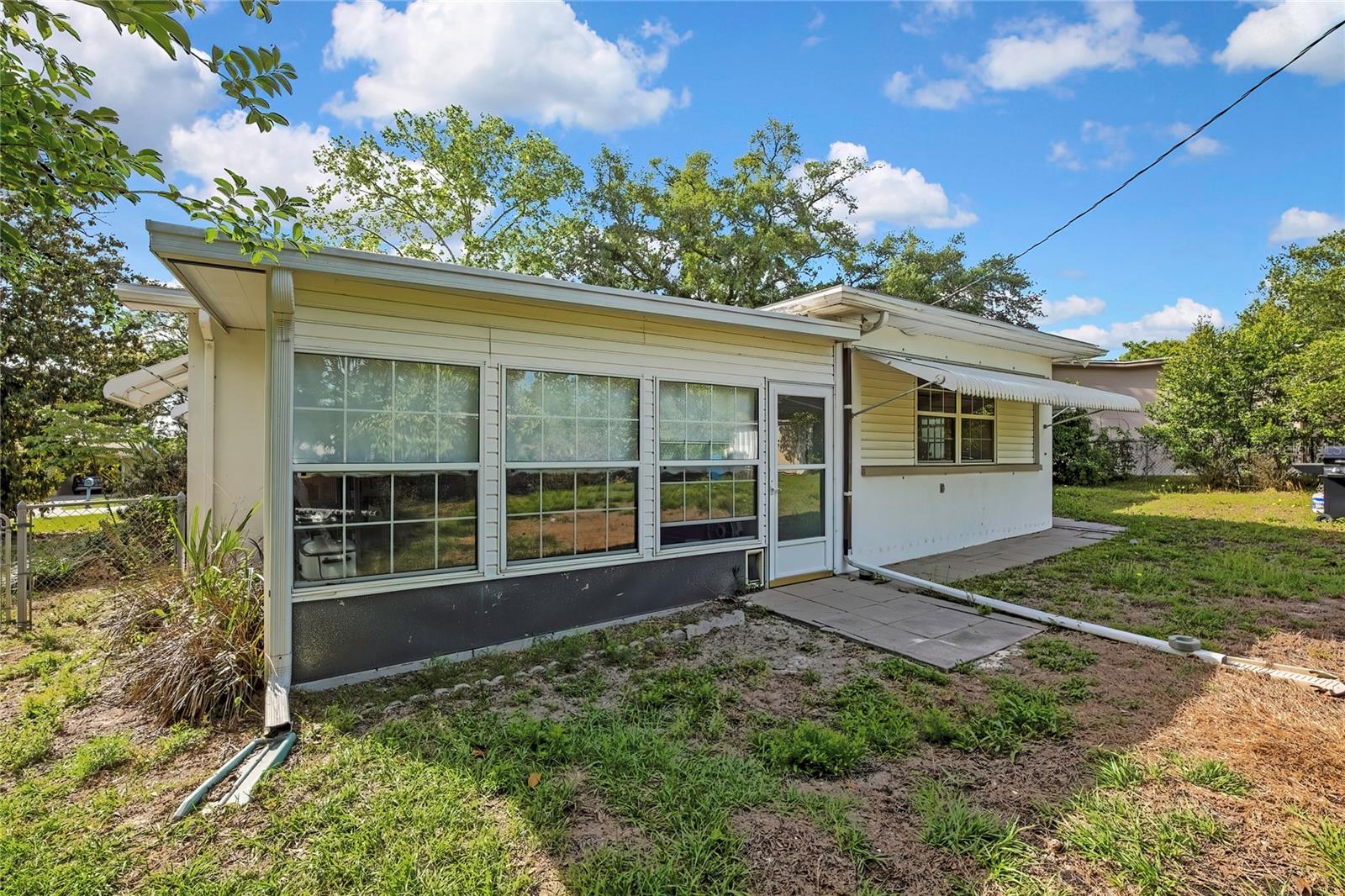 10 N DAVIS ST, BEVERLY HILLS, FL, 34465