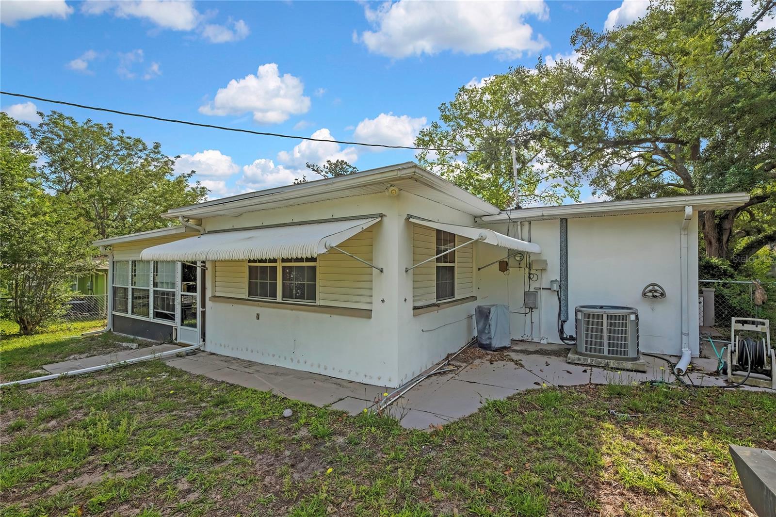 10 N DAVIS ST, BEVERLY HILLS, FL, 34465