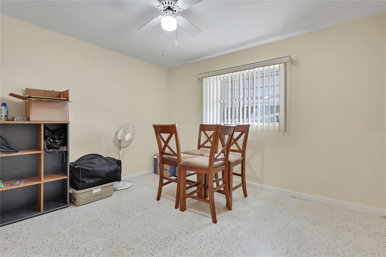 10 N DAVIS ST, BEVERLY HILLS, FL, 34465