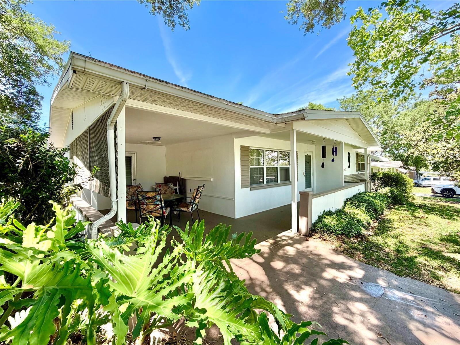 10 N DAVIS ST, BEVERLY HILLS, FL, 34465