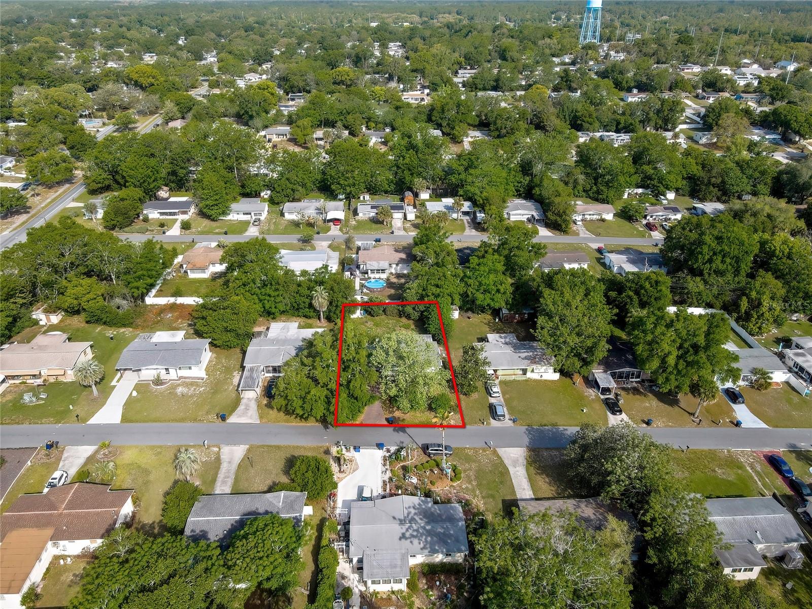 10 N DAVIS ST, BEVERLY HILLS, FL, 34465