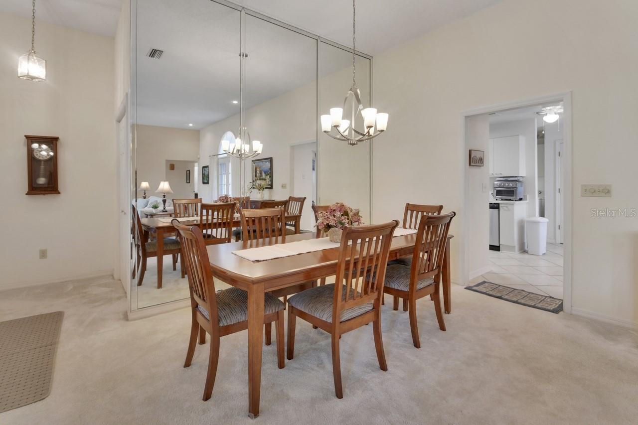 2520 S GLEN EAGLES DR, DELAND, FL, 32724