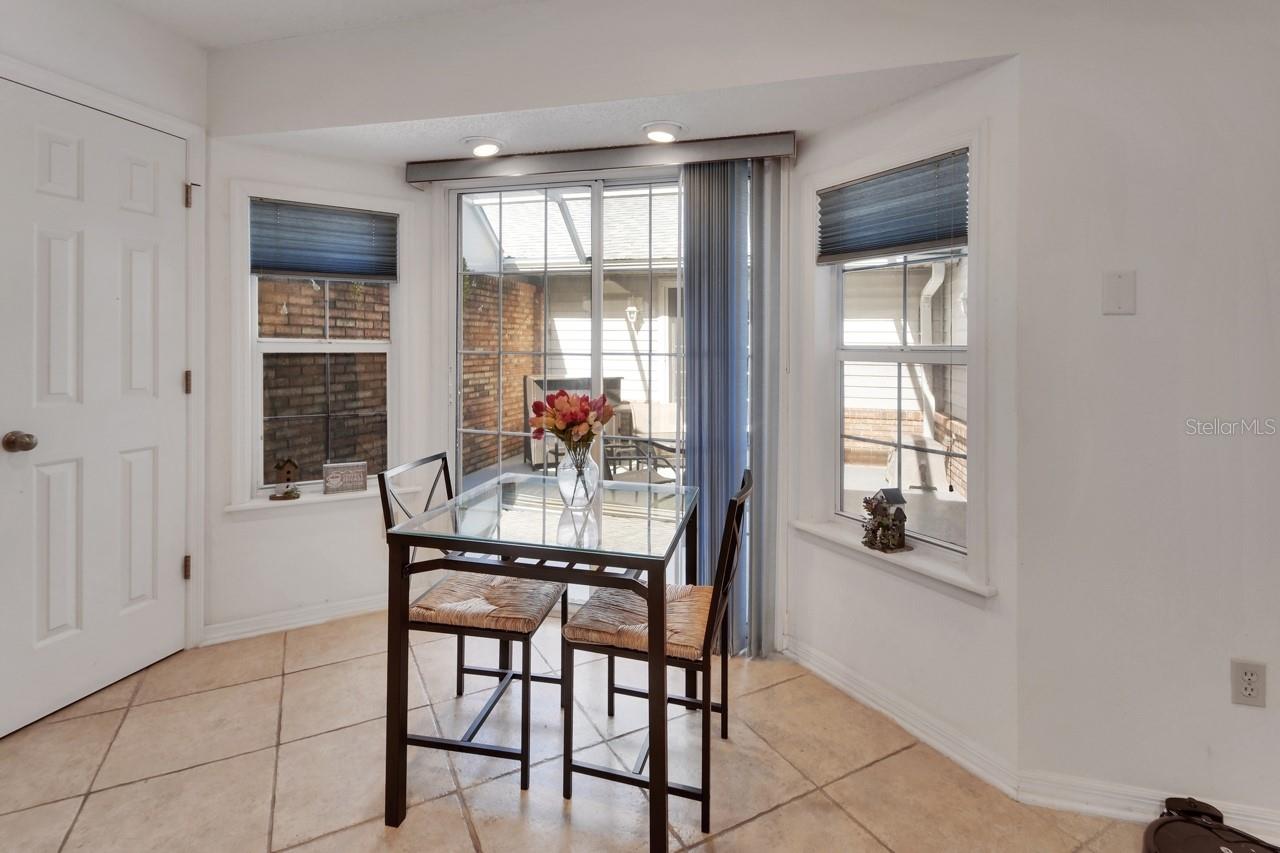 2520 S GLEN EAGLES DR, DELAND, FL, 32724