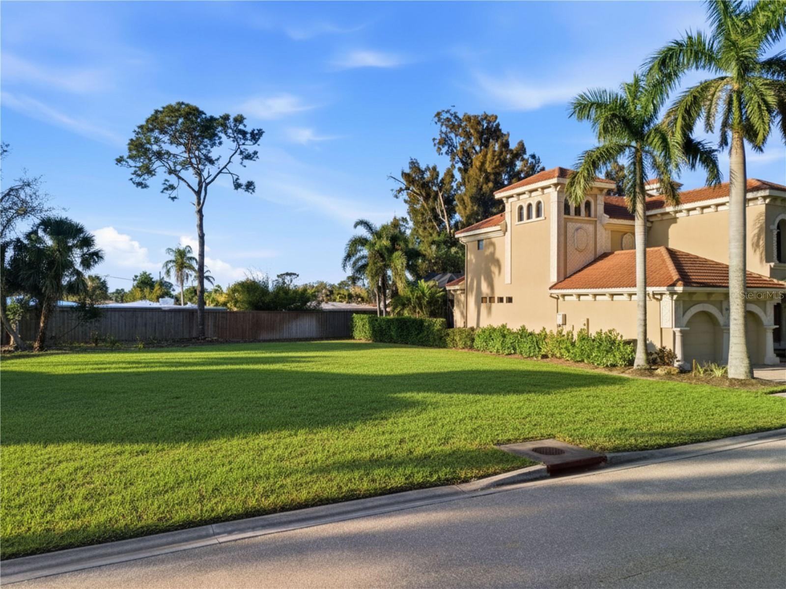 1740 ASSISI DR, SARASOTA, FL, 34231