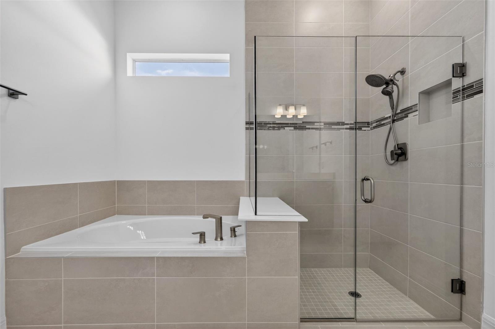 25544 EMERALD BEND CIR, ENGLEWOOD, FL, 34223