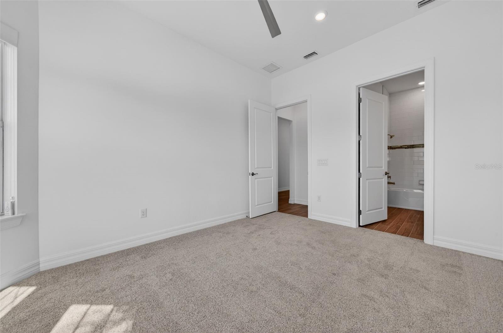 25544 EMERALD BEND CIR, ENGLEWOOD, FL, 34223