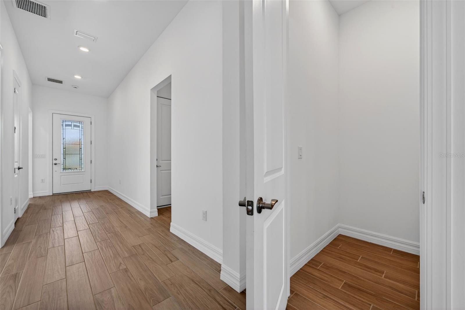 25544 EMERALD BEND CIR, ENGLEWOOD, FL, 34223