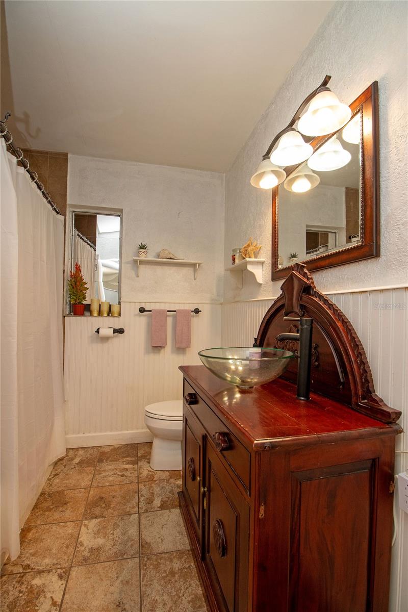 5335 8TH AVE N, ST PETERSBURG, FL, 33710