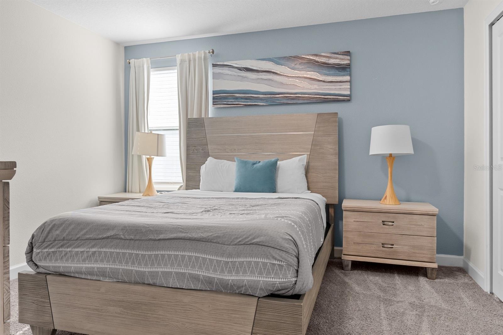 8876 CABOT CLIFFS DR, DAVENPORT, FL, 33896