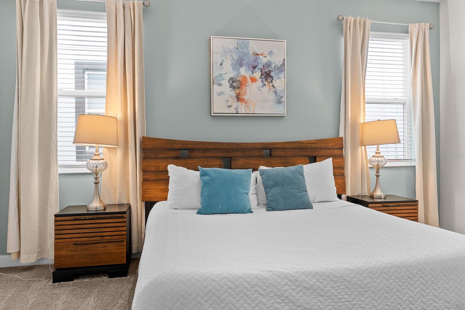 8876 CABOT CLIFFS DR, DAVENPORT, FL, 33896