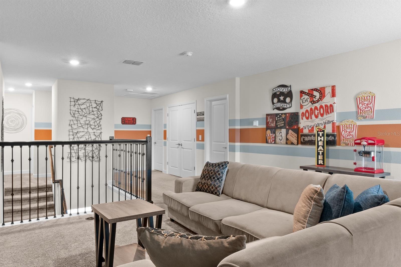 8876 CABOT CLIFFS DR, DAVENPORT, FL, 33896