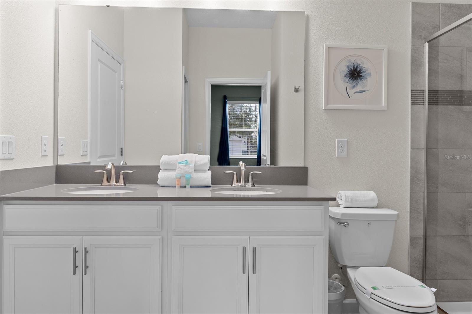 8876 CABOT CLIFFS DR, DAVENPORT, FL, 33896