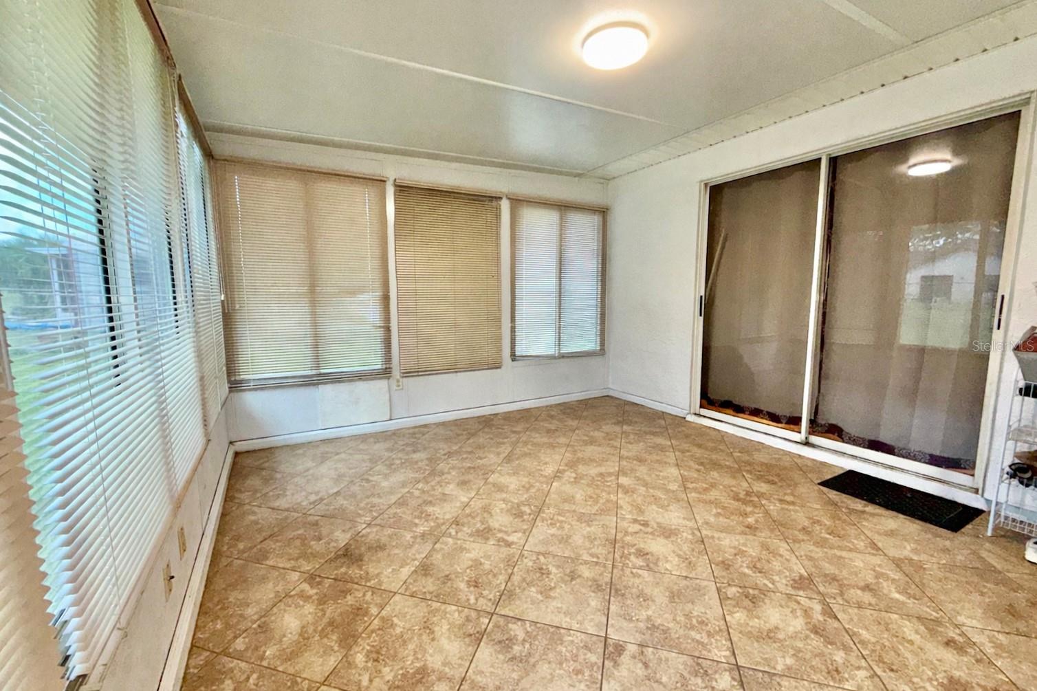 301 OAK TRACK DR, OCALA, FL, 34472