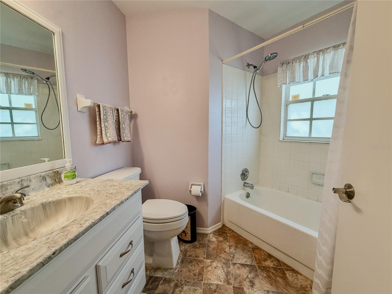 301 OAK TRACK DR, OCALA, FL, 34472