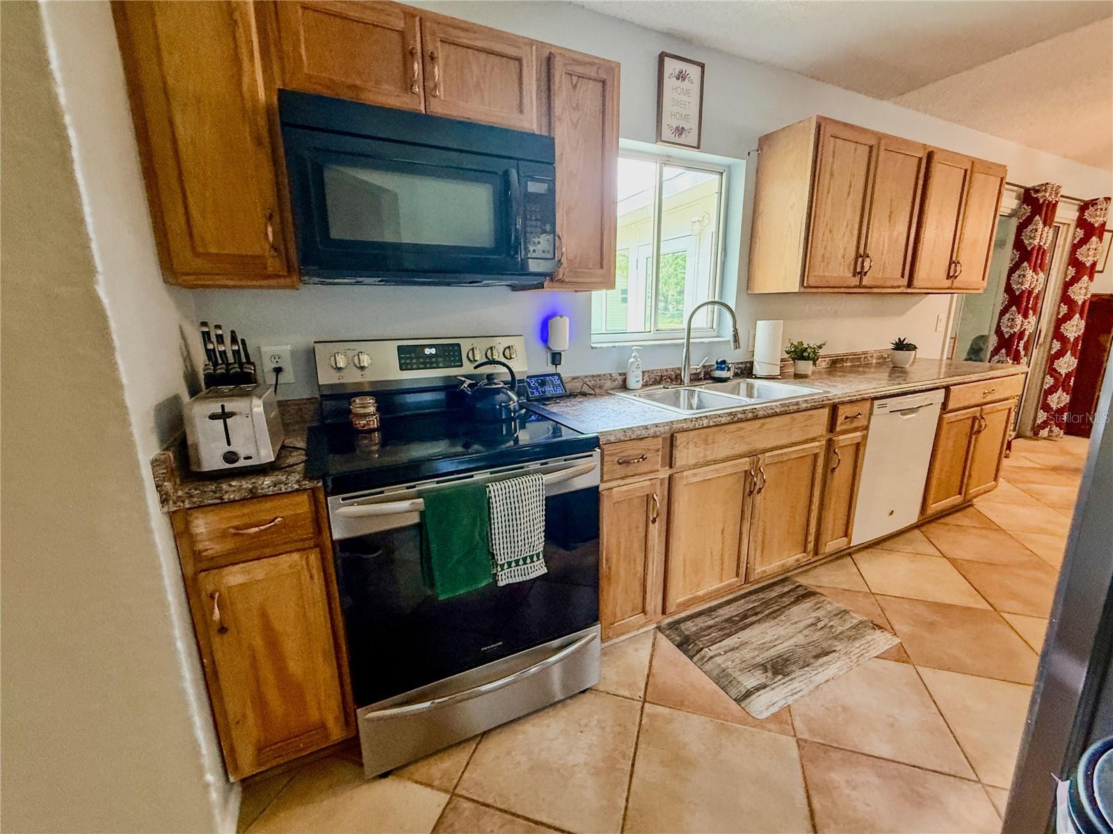 301 OAK TRACK DR, OCALA, FL, 34472