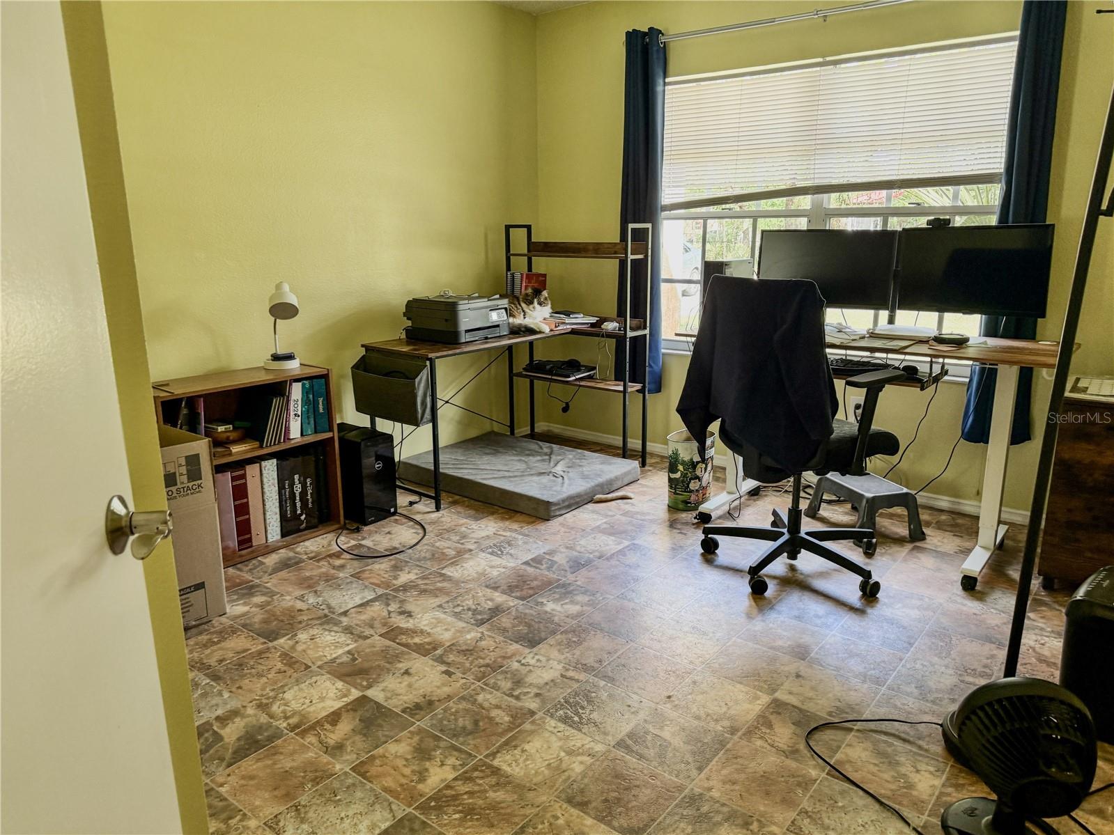 301 OAK TRACK DR, OCALA, FL, 34472