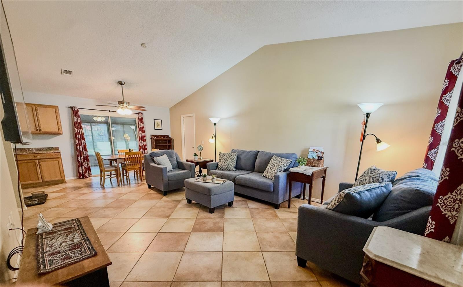 301 OAK TRACK DR, OCALA, FL, 34472