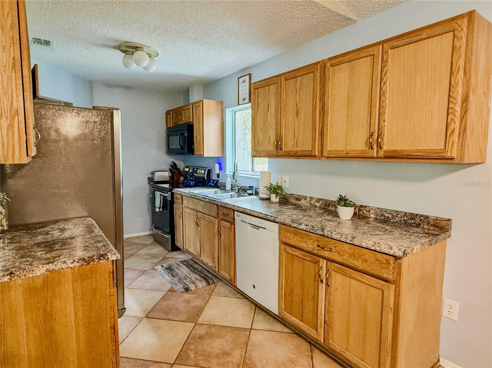 301 OAK TRACK DR, OCALA, FL, 34472