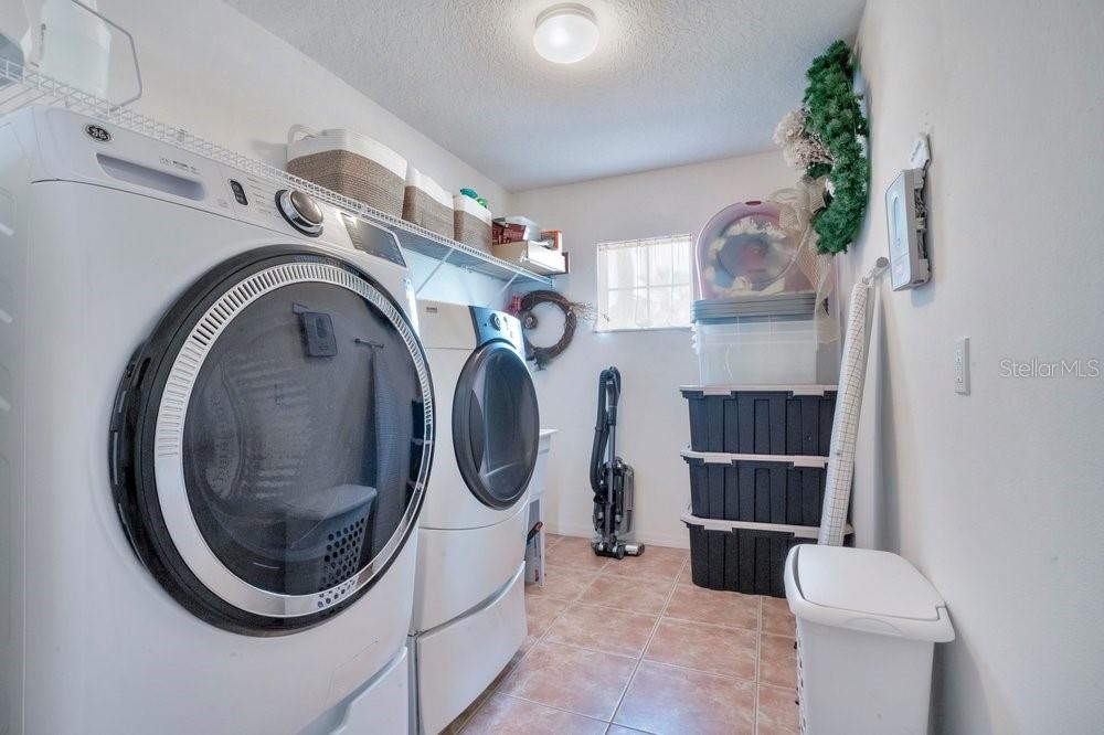 9789 PORTOFINO DR, ORLANDO, FL, 32832