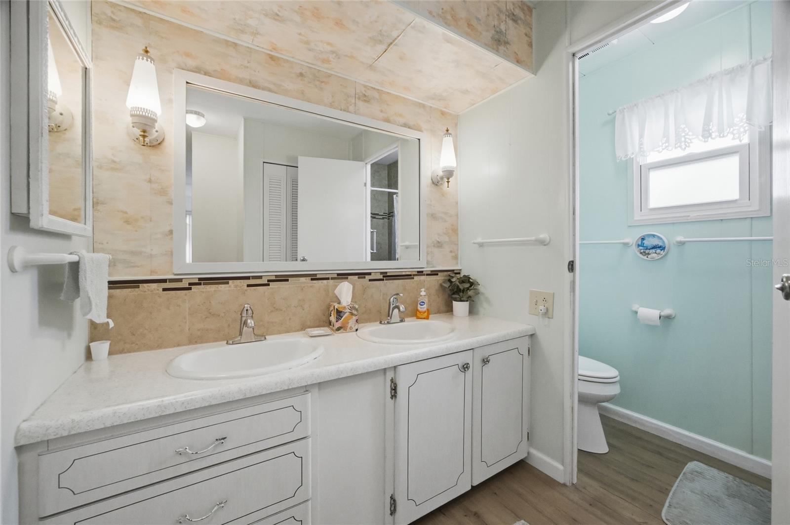 9900 ULMERTON RD #242, LARGO, FL, 33771