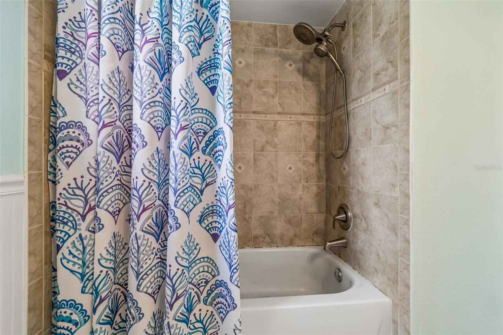 3708 SAND PEBBLE DR, VALRICO, FL, 33596