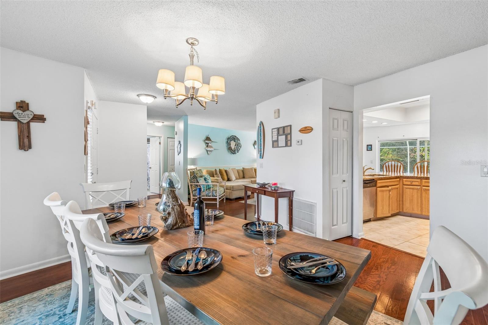 3708 SAND PEBBLE DR, VALRICO, FL, 33596