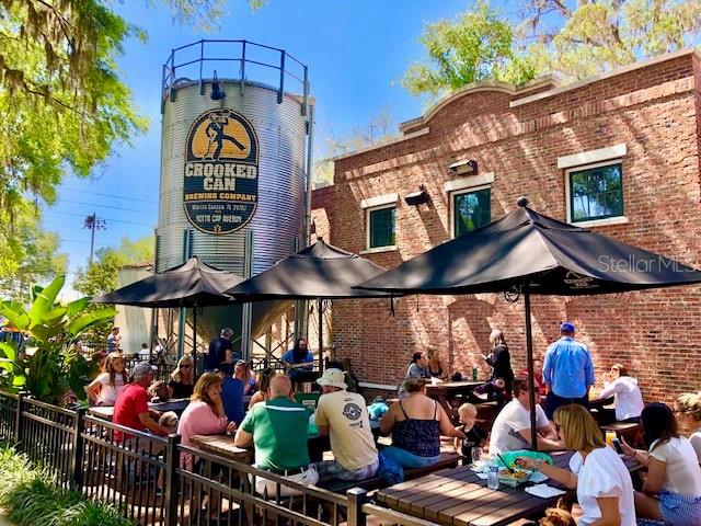 250 N WALKER ST, OAKLAND, FL, 34760