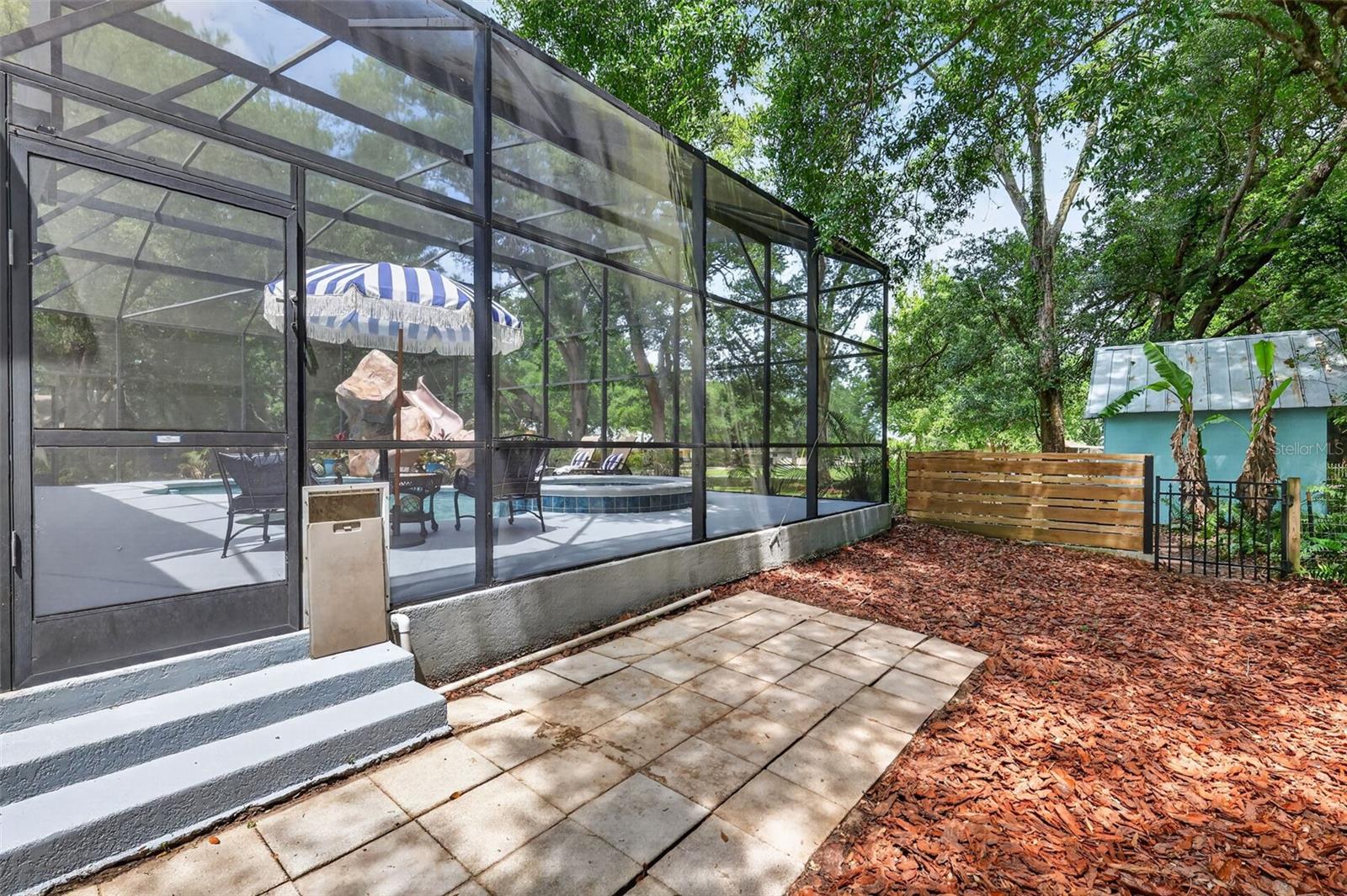 250 N WALKER ST, OAKLAND, FL, 34760