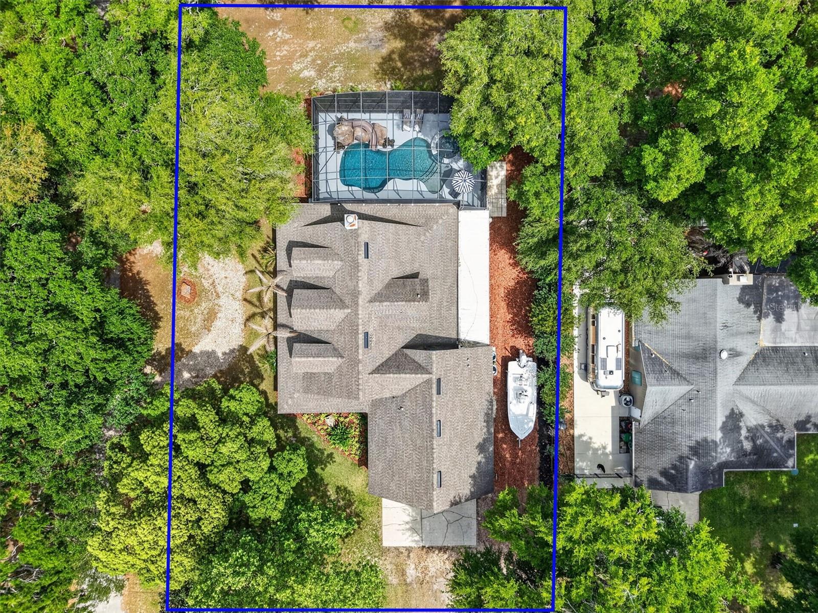 250 N WALKER ST, OAKLAND, FL, 34760