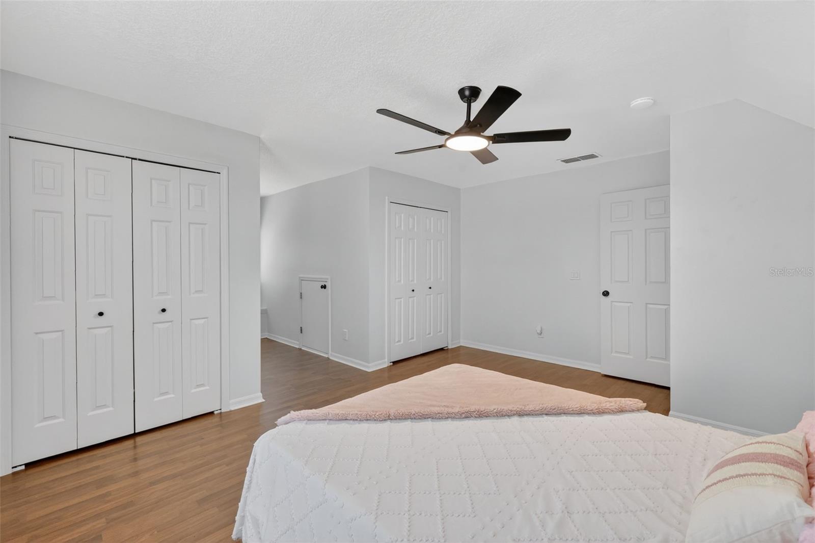 250 N WALKER ST, OAKLAND, FL, 34760