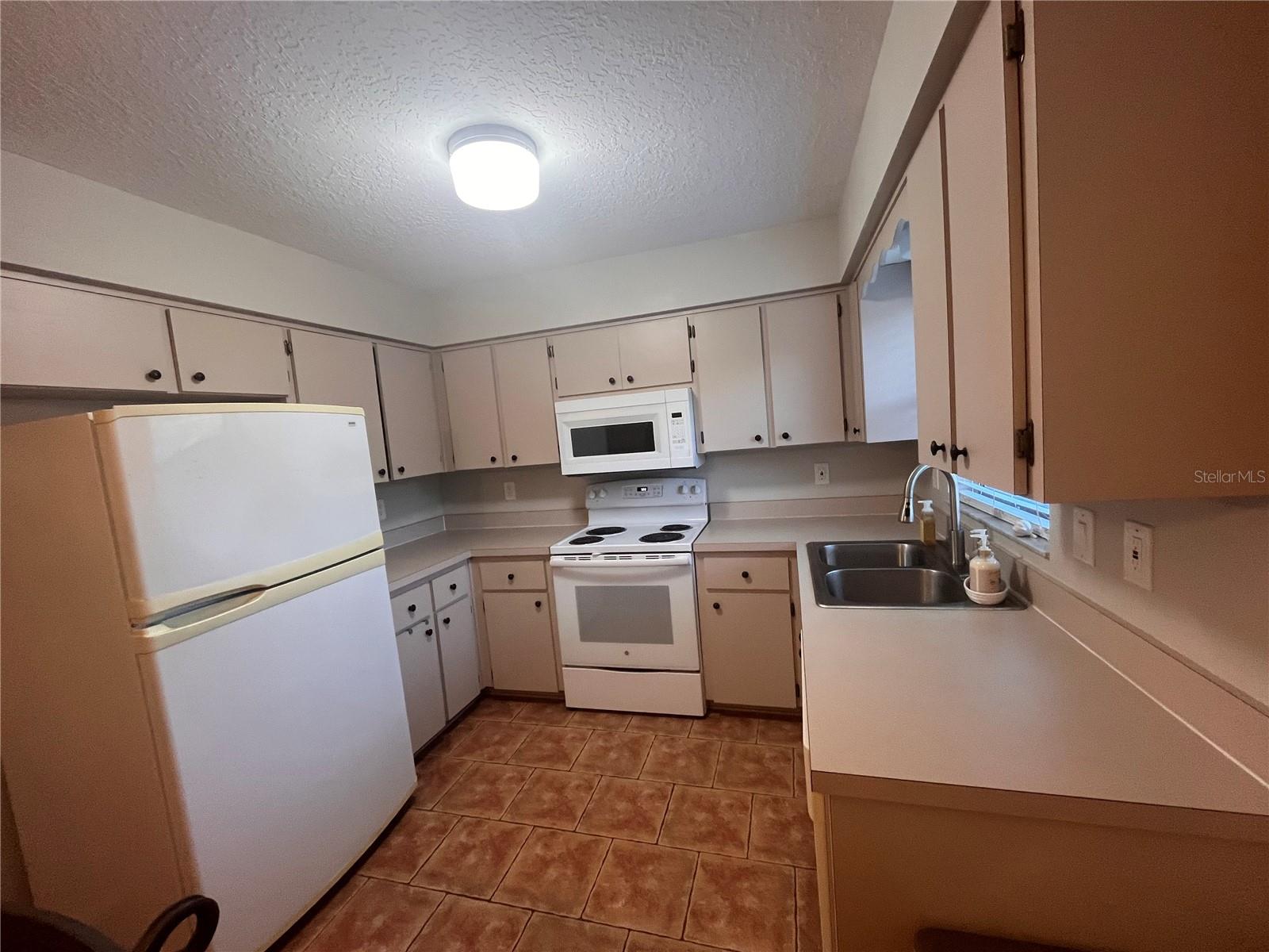 312 DEBORAH AVE, LEESBURG, FL, 34748