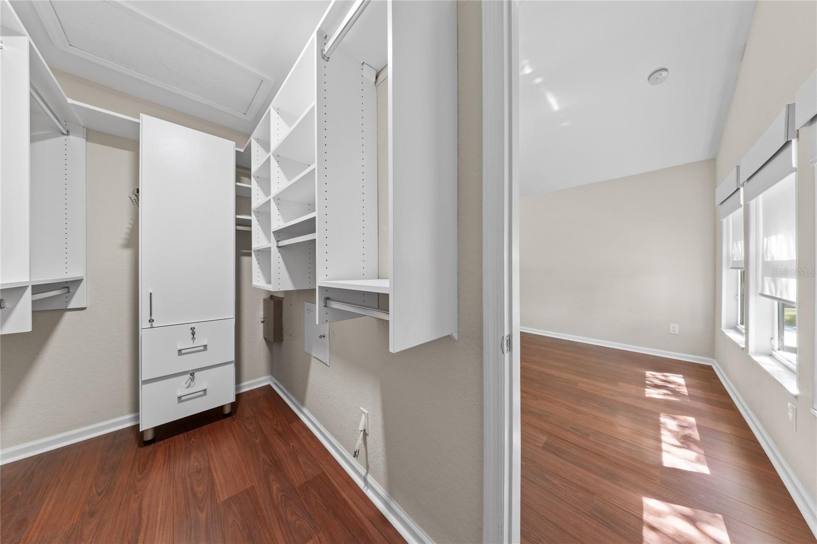 6906 HOCHAD DR, ORLANDO, FL, 32819