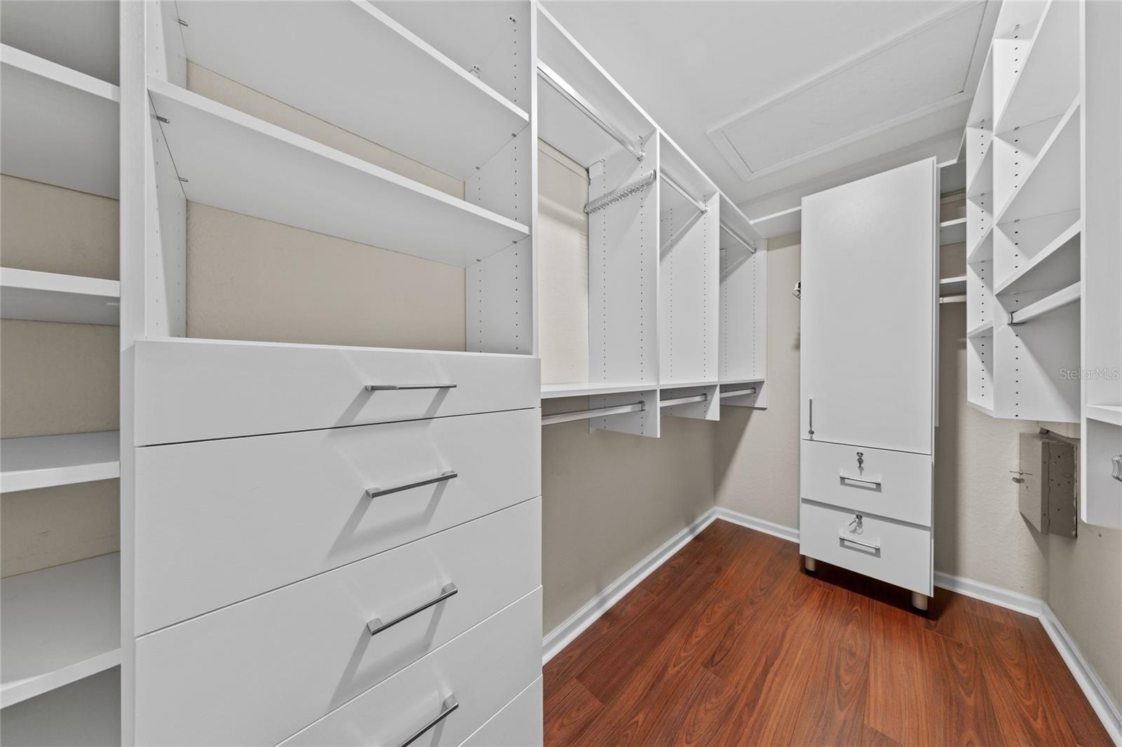 6906 HOCHAD DR, ORLANDO, FL, 32819