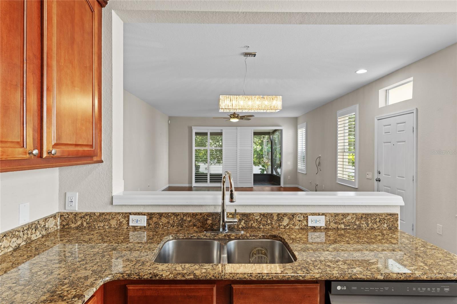 6906 HOCHAD DR, ORLANDO, FL, 32819