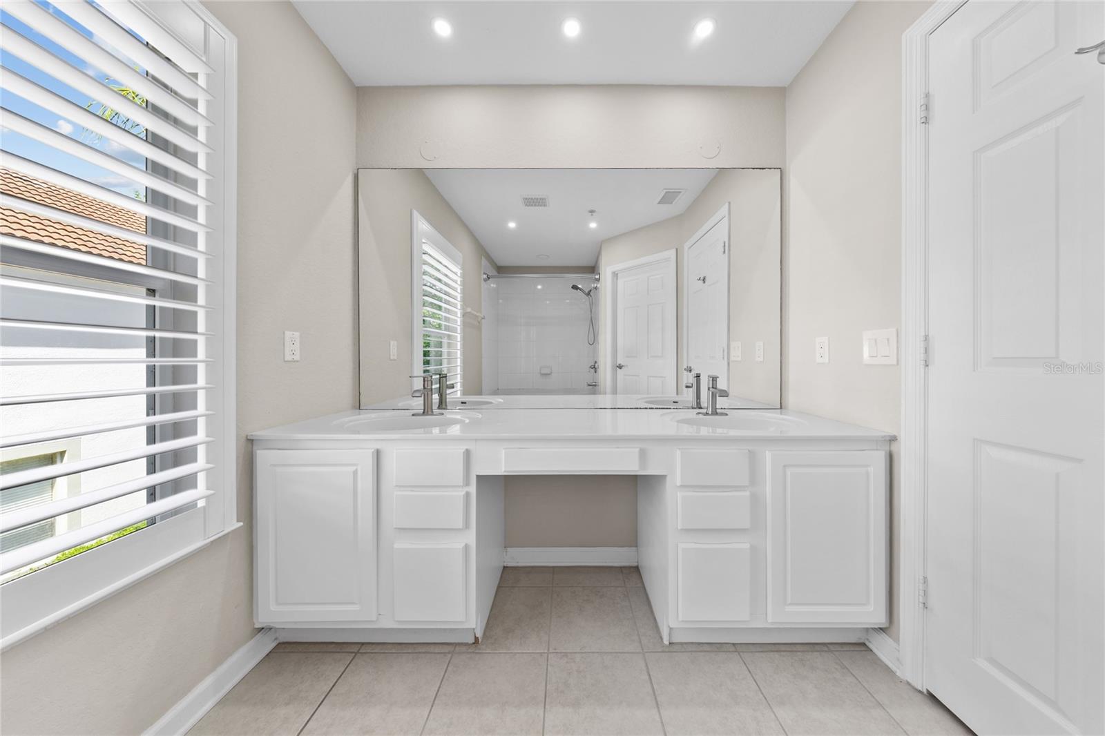 6906 HOCHAD DR, ORLANDO, FL, 32819