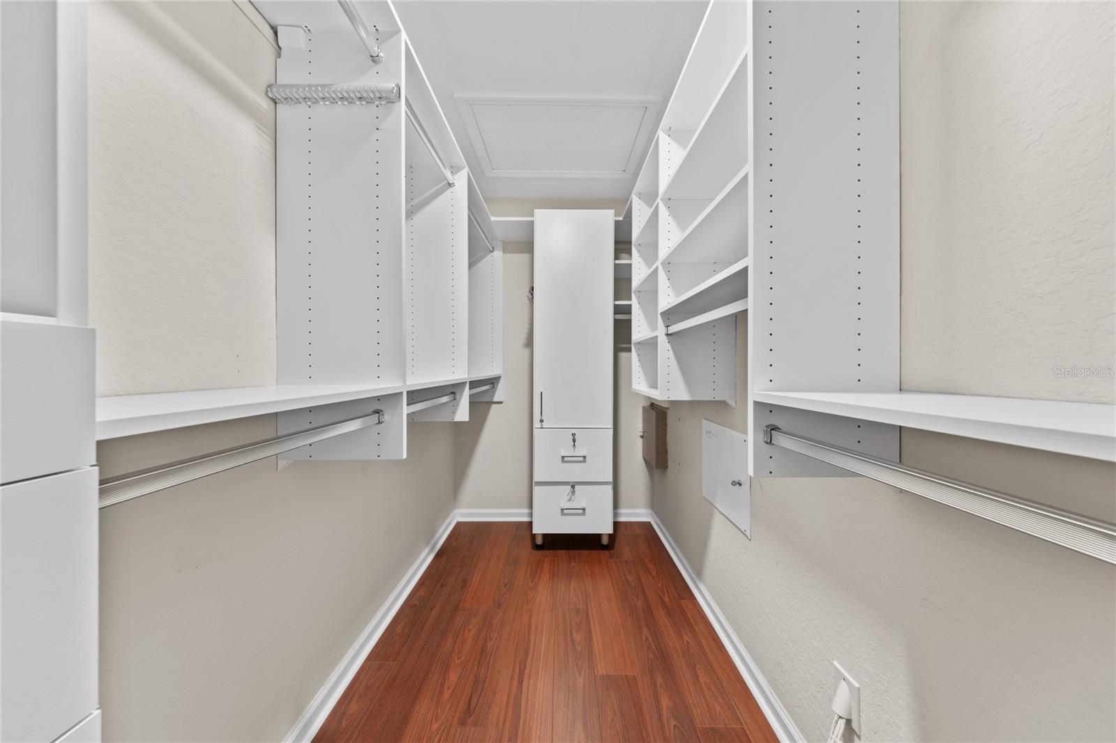 6906 HOCHAD DR, ORLANDO, FL, 32819