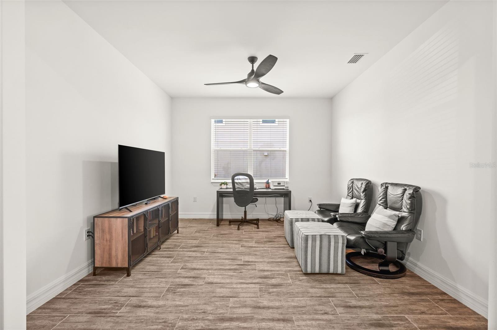 16081 PENNYROYAL LN, PUNTA GORDA, FL, 33982