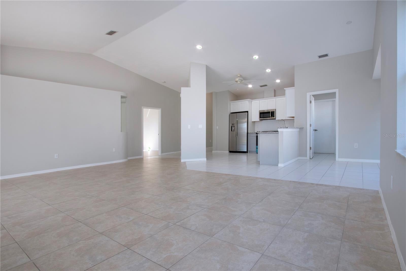 9590 KNIGHTSBRIDGE CIR, SARASOTA, FL, 34238