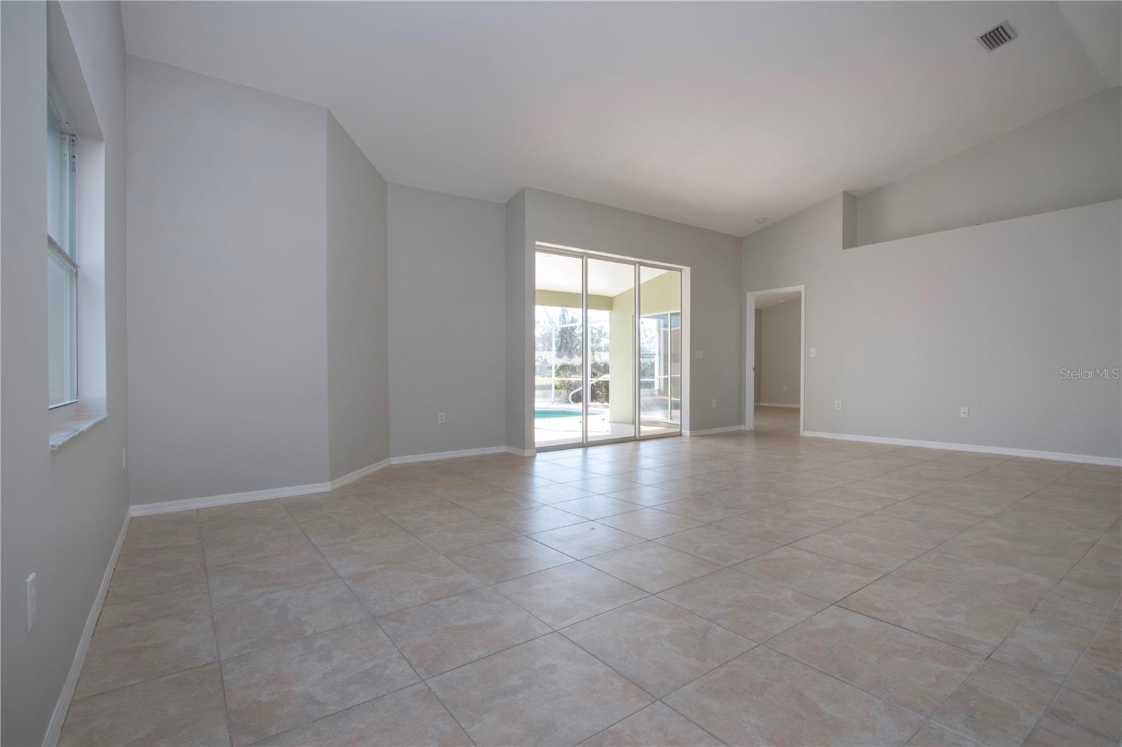 9590 KNIGHTSBRIDGE CIR, SARASOTA, FL, 34238