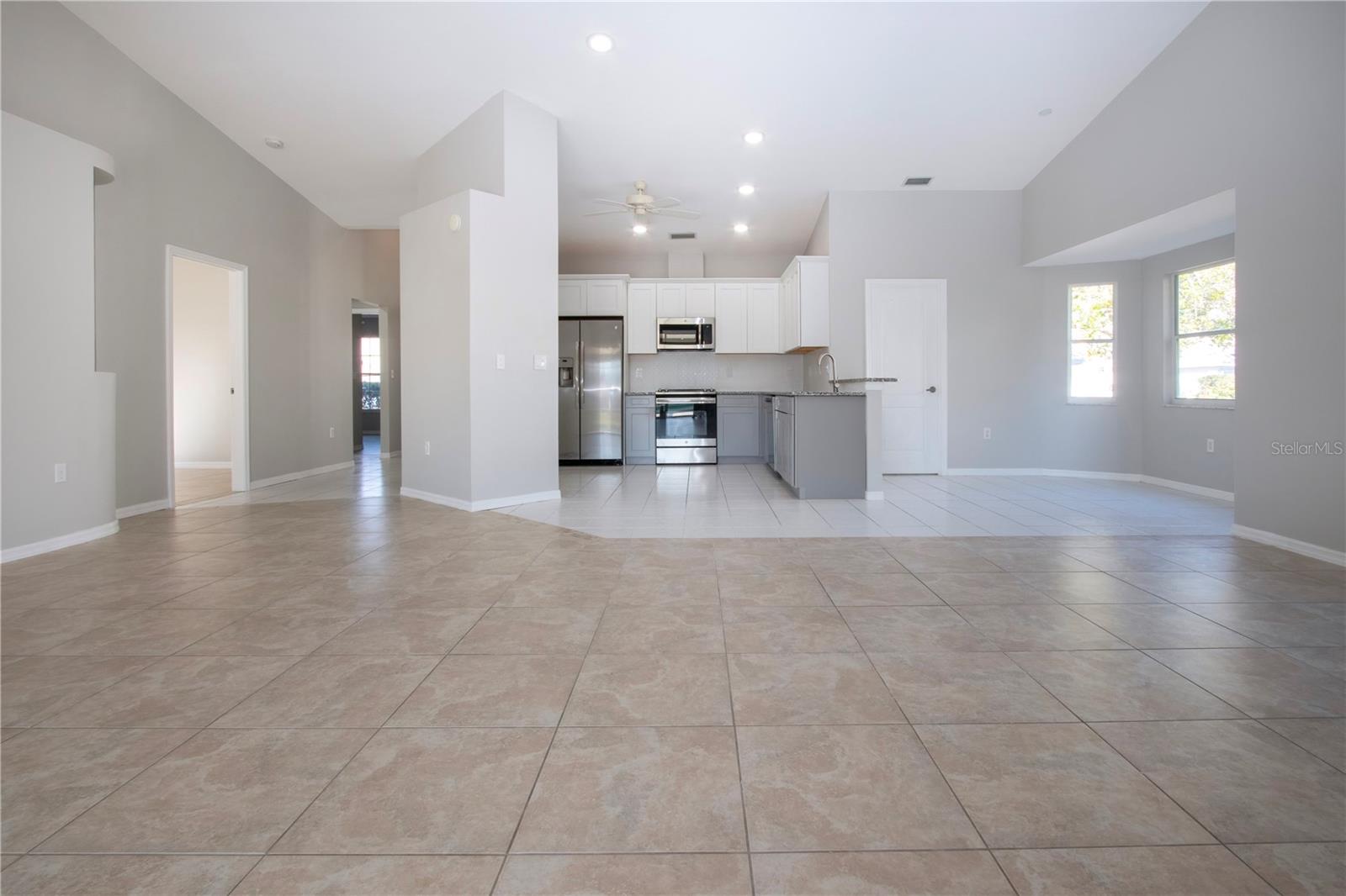 9590 KNIGHTSBRIDGE CIR, SARASOTA, FL, 34238