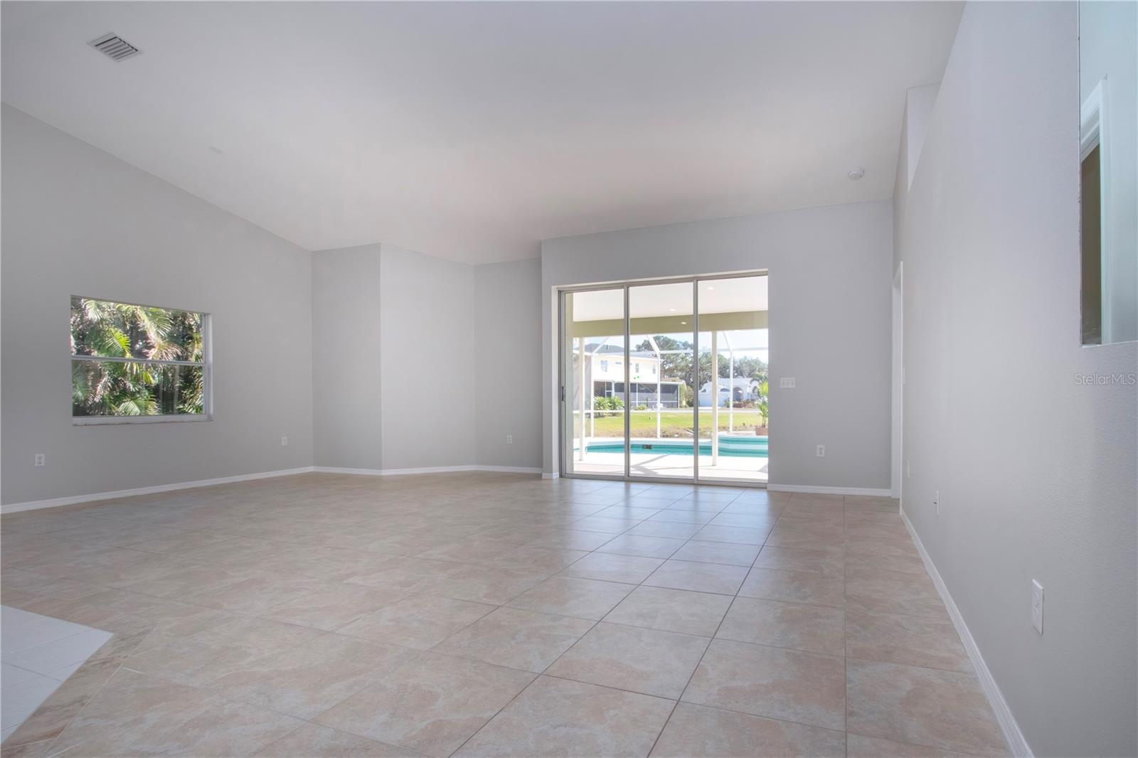 9590 KNIGHTSBRIDGE CIR, SARASOTA, FL, 34238