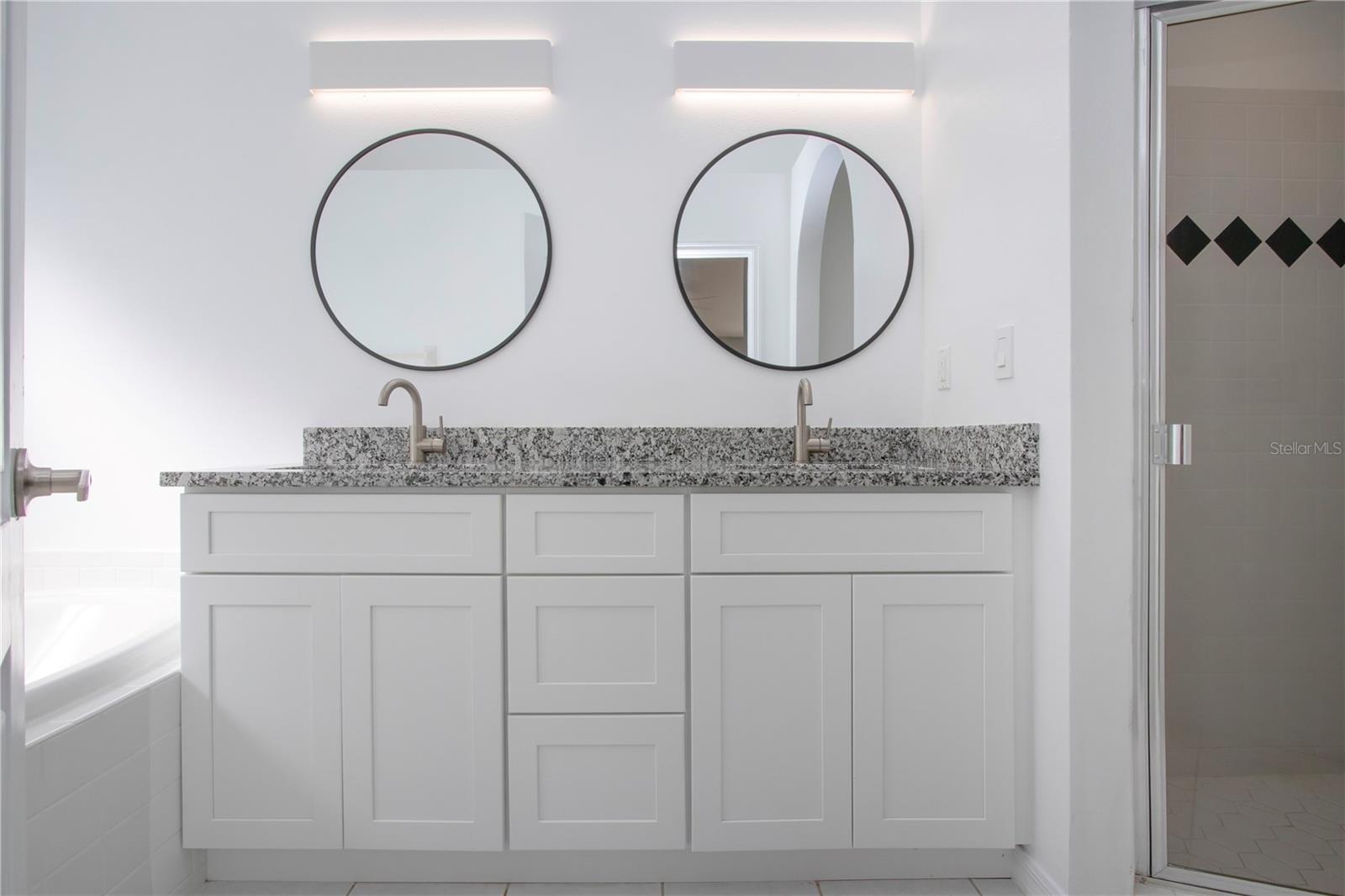 9590 KNIGHTSBRIDGE CIR, SARASOTA, FL, 34238