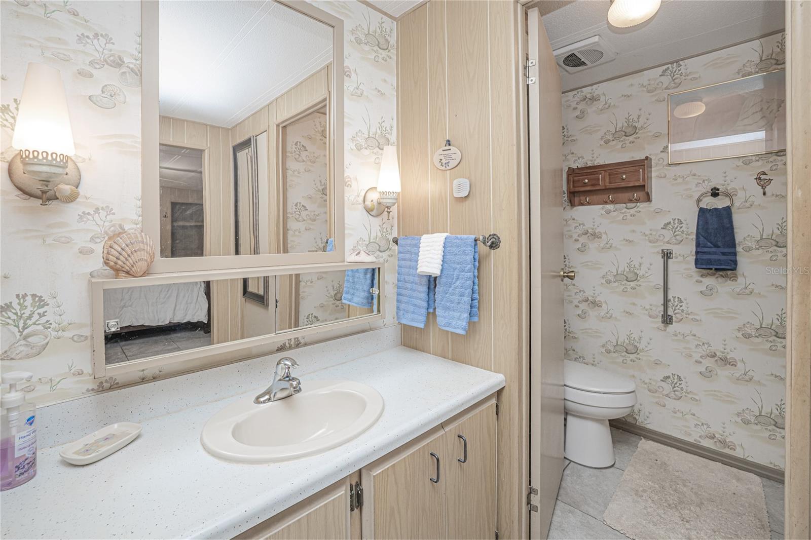 24437 HARBOR VIEW RD #13, PUNTA GORDA, FL, 33980