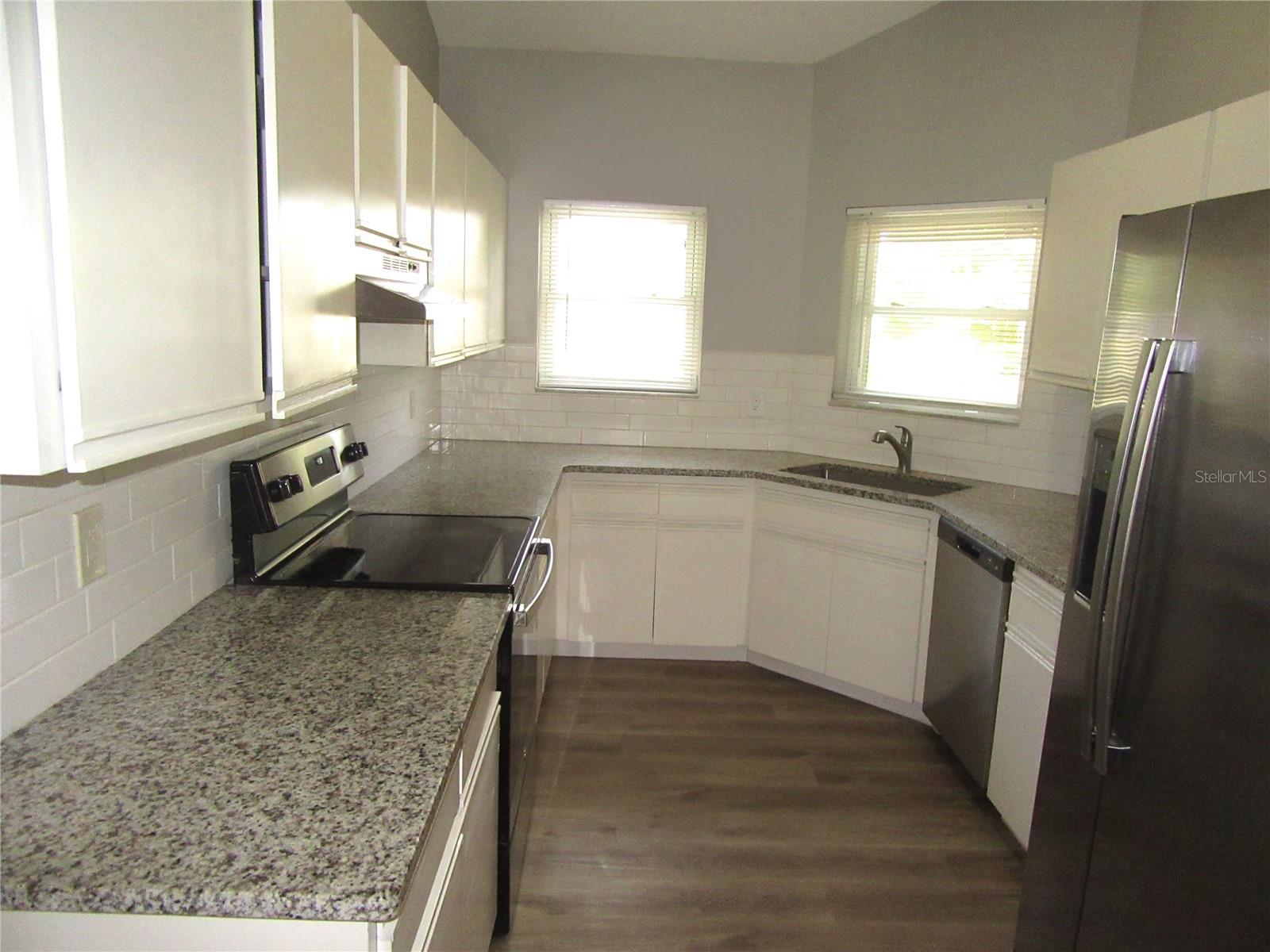 22646 WEEKS BLVD, LAND O LAKES, FL, 34639