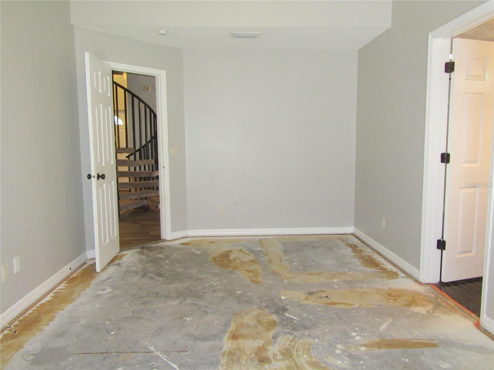 22646 WEEKS BLVD, LAND O LAKES, FL, 34639