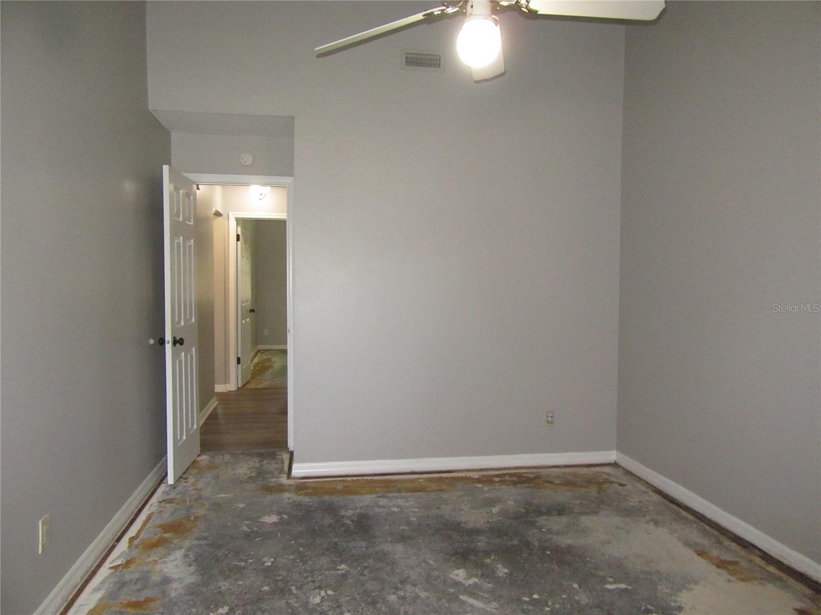 22646 WEEKS BLVD, LAND O LAKES, FL, 34639