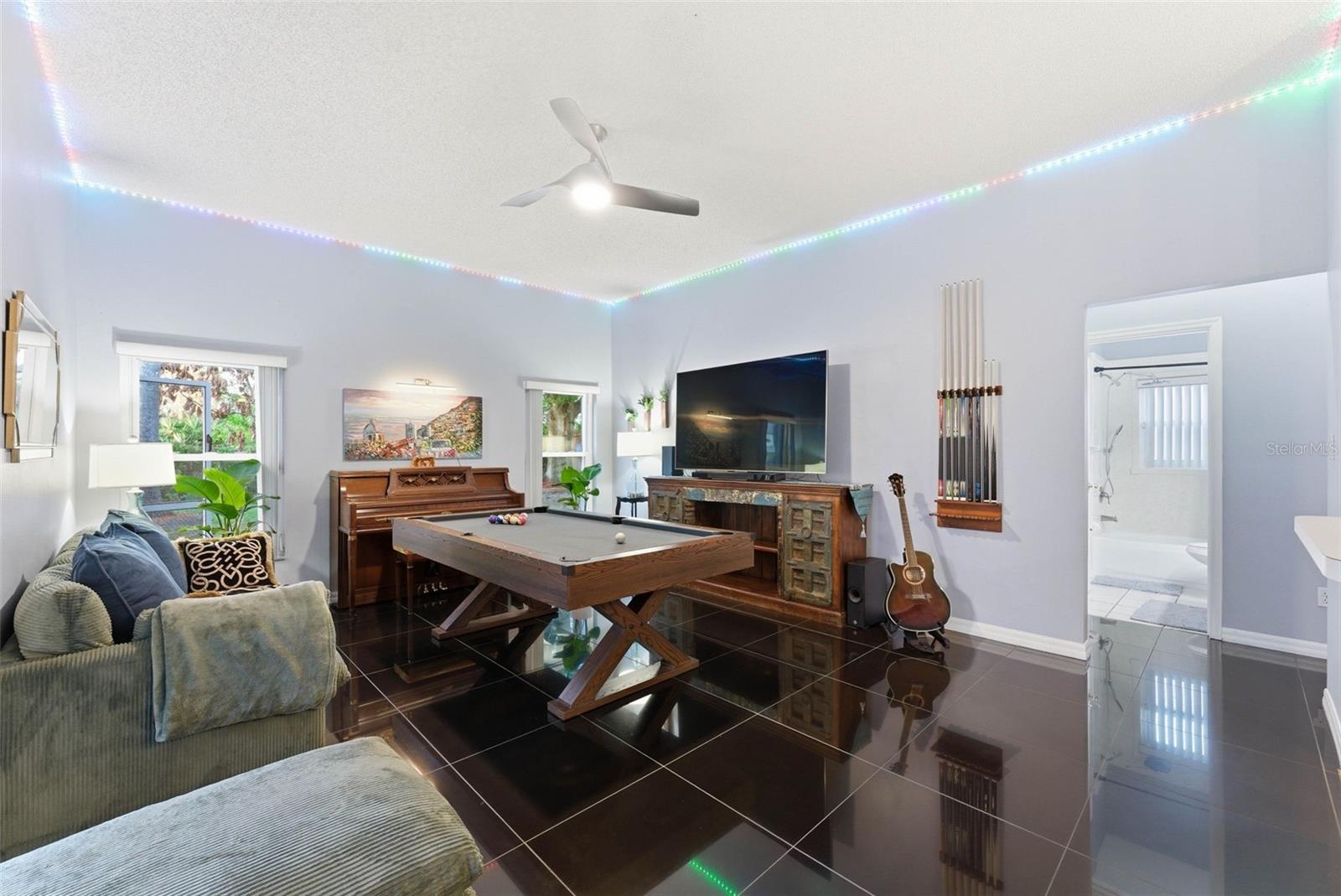 1813 CROSSWELL CT, ORLANDO, FL, 32837