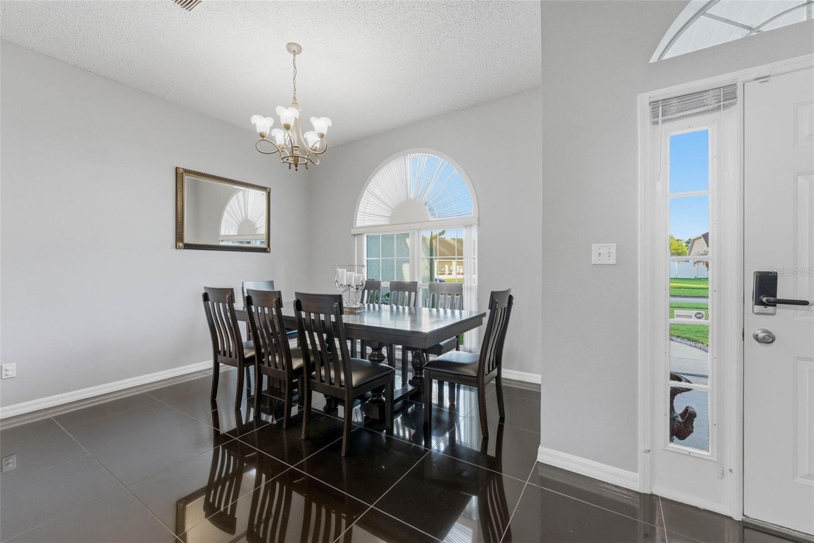 1813 CROSSWELL CT, ORLANDO, FL, 32837