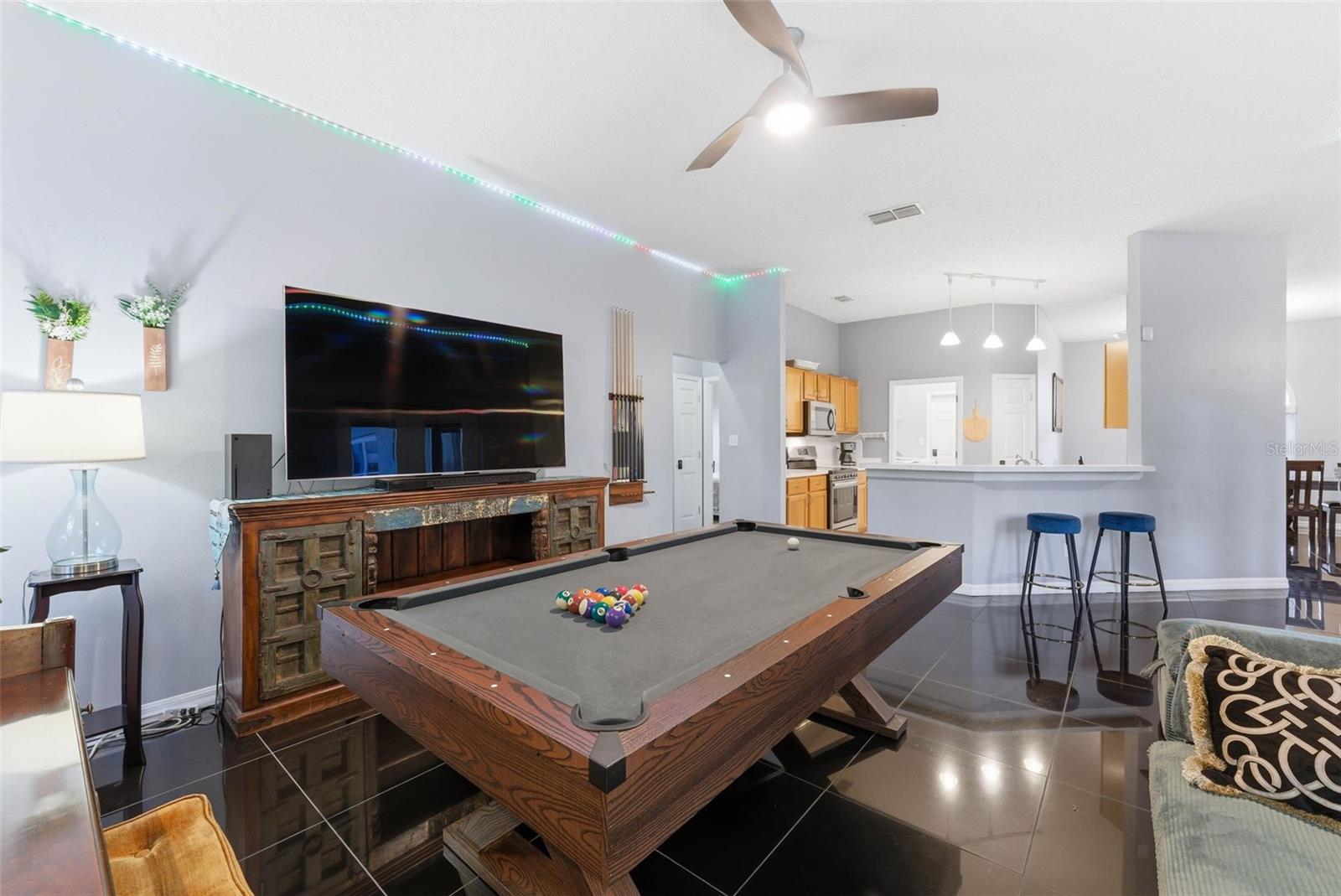 1813 CROSSWELL CT, ORLANDO, FL, 32837