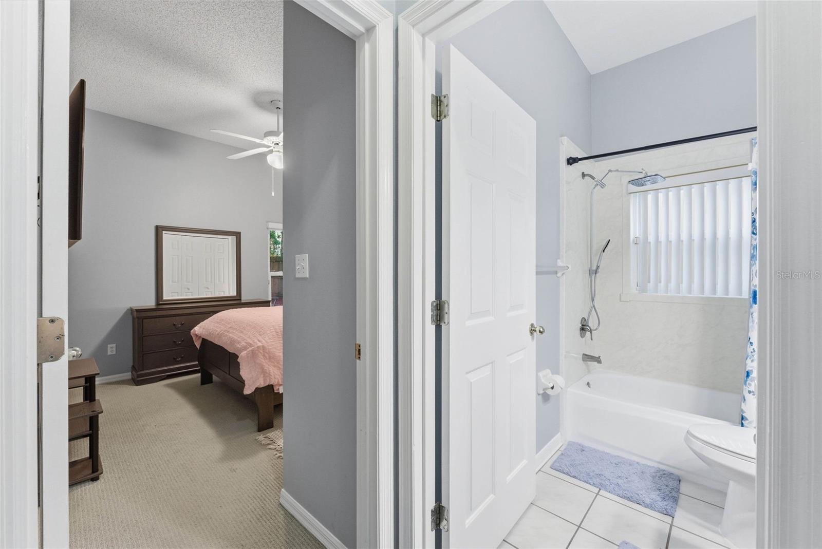 1813 CROSSWELL CT, ORLANDO, FL, 32837